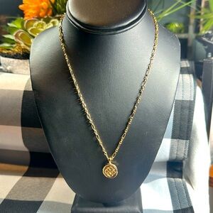 Kendra Scott necklace “Dira” coin pendant Rose Gold